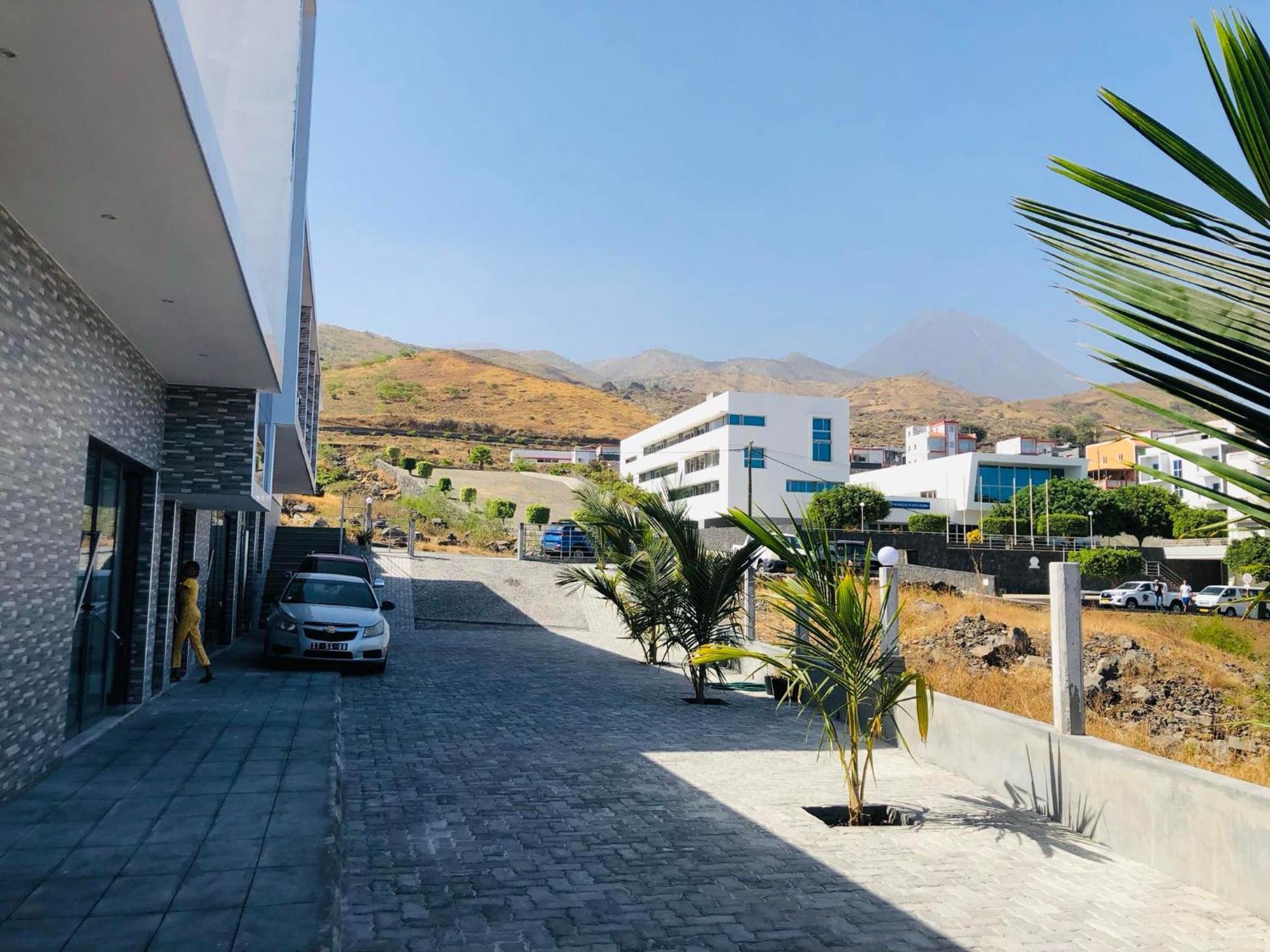 Edificio Cosec Hotel Cova Figueira Exterior photo